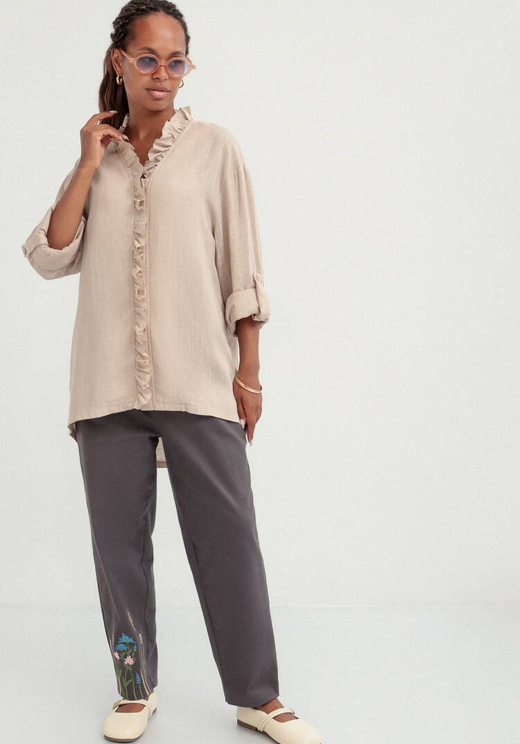 Блуза с рюшей по борту и горловине шир.  750, рис. 16