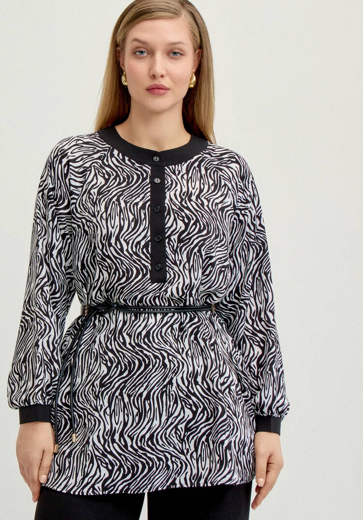 Туника с воротом-стойка шир.  750, рис. 8