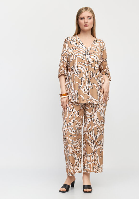 Костюм Агнесса шир.  580, рис. 1