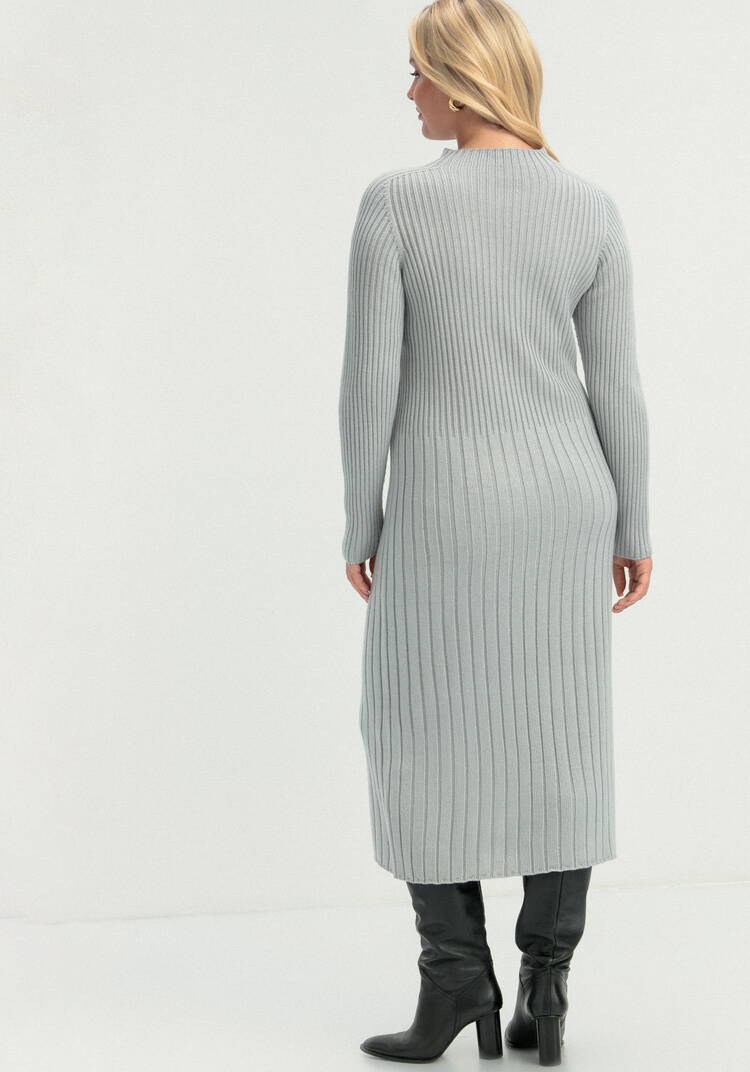 Платье прямого силуэта в рубчик шир.  750, рис. 11