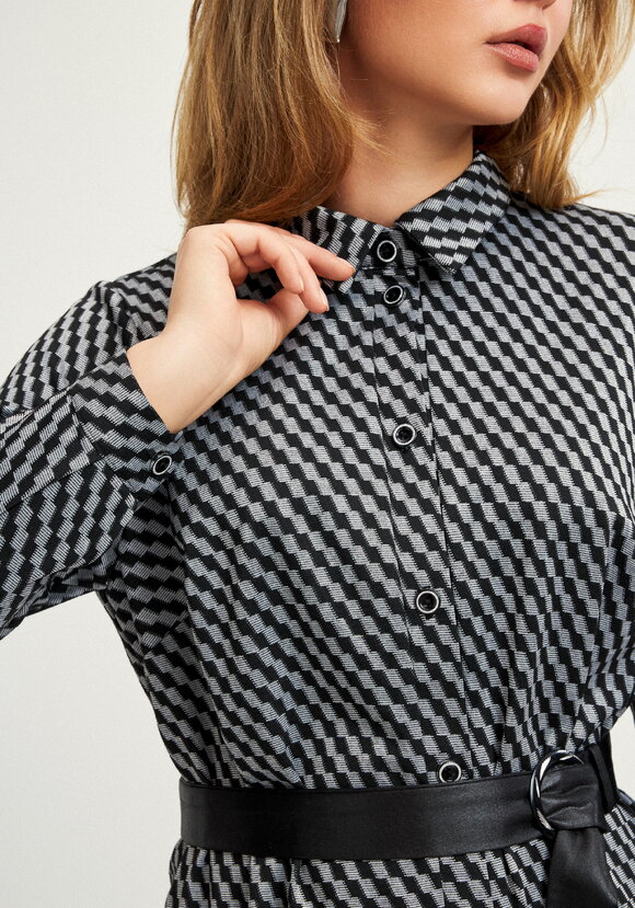 Платье-рубашка с длинным рукавом на манжете шир.  580, рис. 5