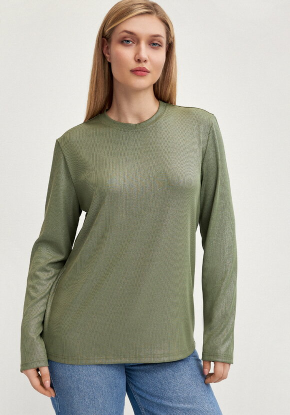 Лонгслив с блестящим напылением шир.  580, рис. 4