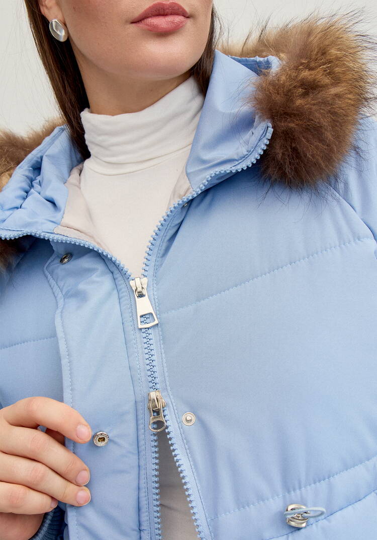 Пальто с меховой опушкой по капюшону шир.  750, рис. 8