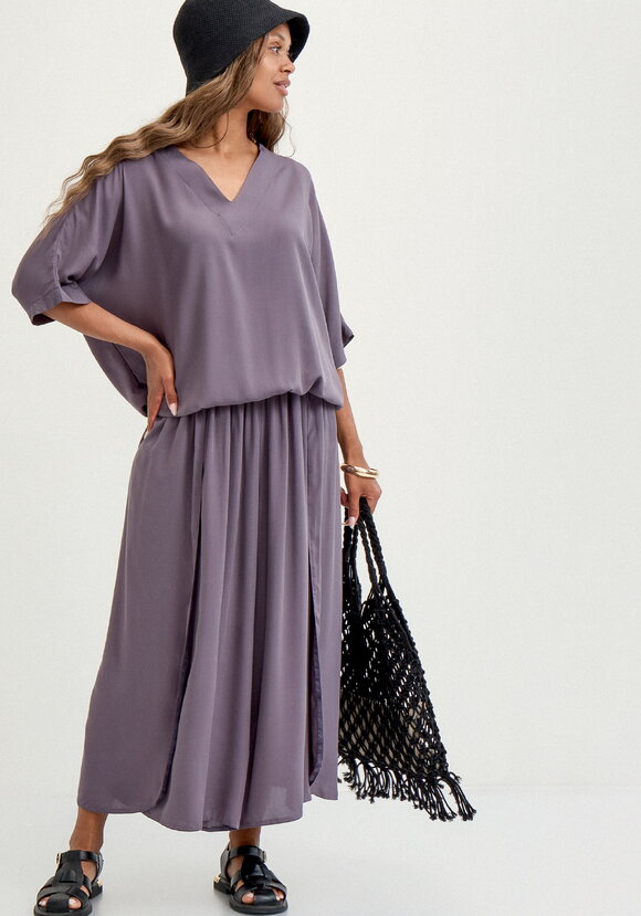 Блуза с V-образным вырезом свободная шир.  580, рис. 31