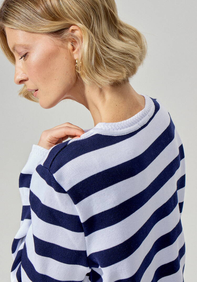 Пиджак в горизонтальную полоску на пуговицах шир.  750, рис. 4