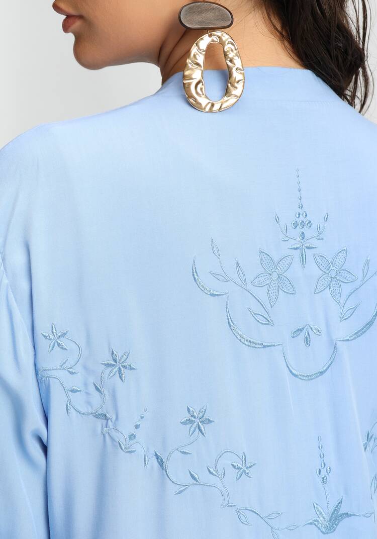 Рубашка удлиненная с вышивкой на кокетке шир.  750, рис. 7