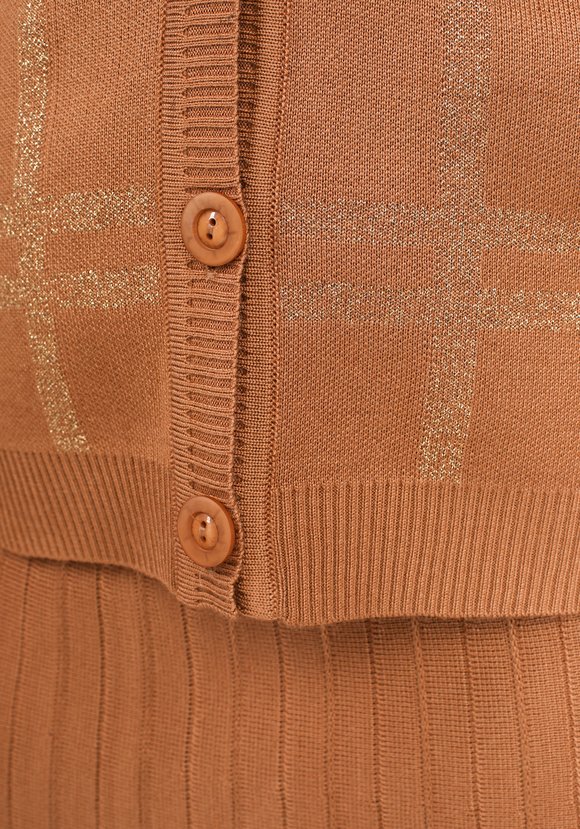 Кардиган в клетку с метанитью шир.  580, рис. 8