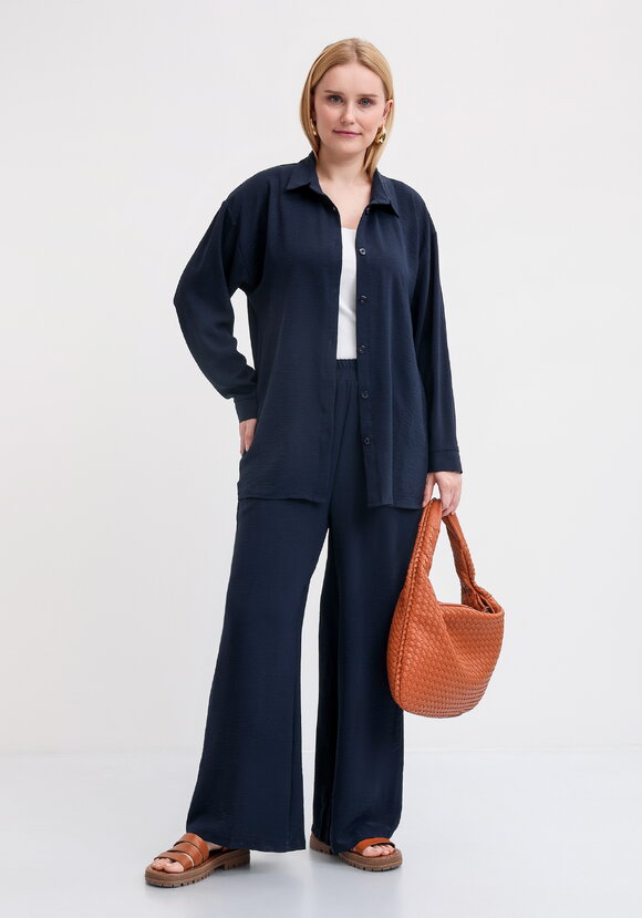 Костюм двойка с брюками шир.  580, рис. 1