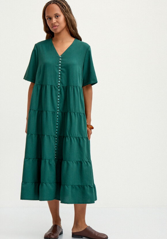 Платье многоярусное свободное шир.  580, рис. 4