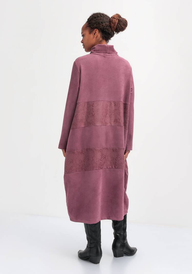 Платье с декоративными вставками шир.  750, рис. 11