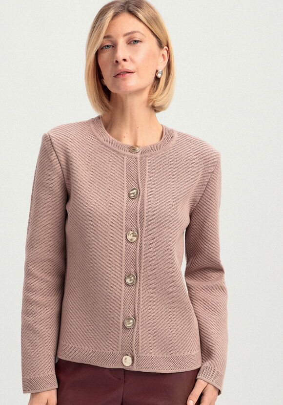 Жакет с акцентными пуговицами шир.  580, рис. 5