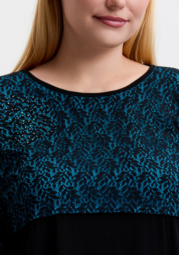 Костюм: блуза и юбка с гипюровыми вставками шир.  580, рис. 5