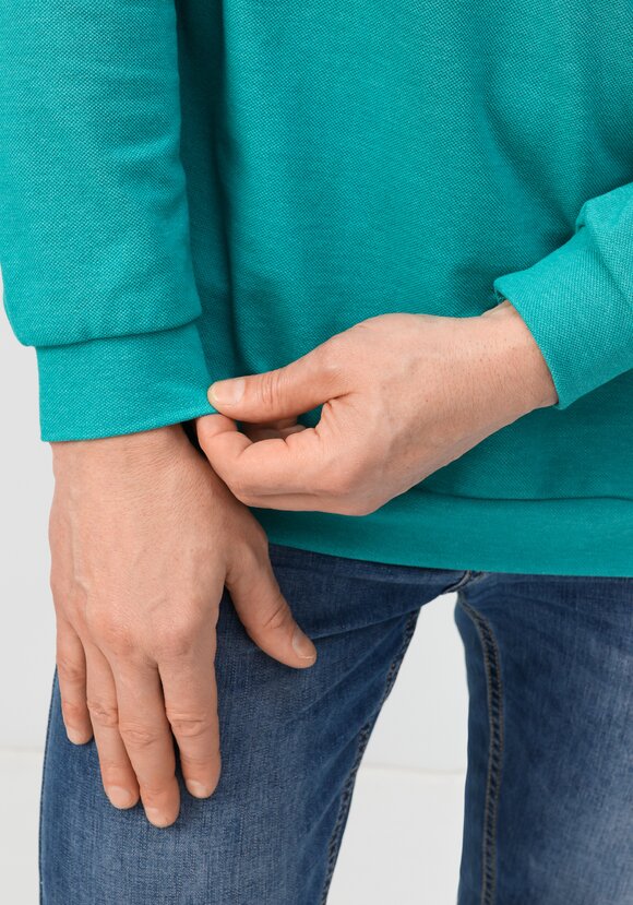 Лонгслив с контрастными кантами шир.  580, рис. 22