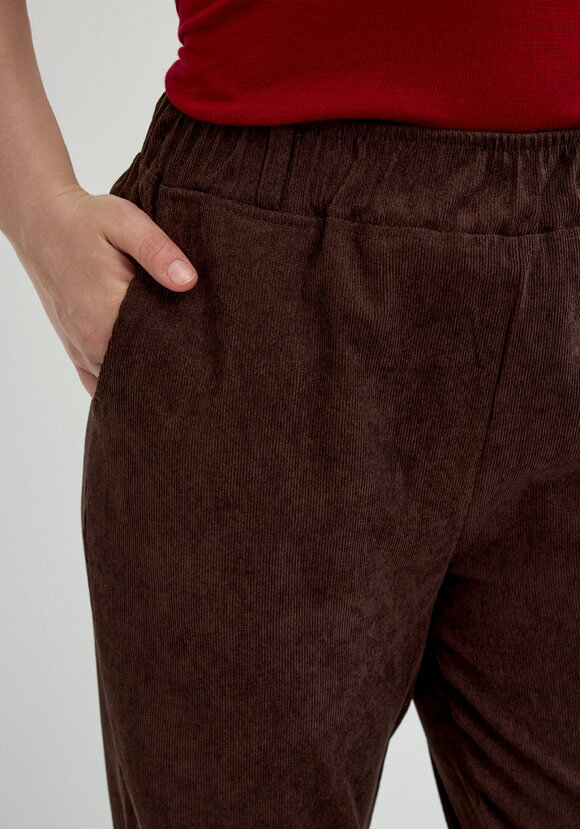 Брюки из микровельвета с комфортным поясом шир.  580, рис. 25