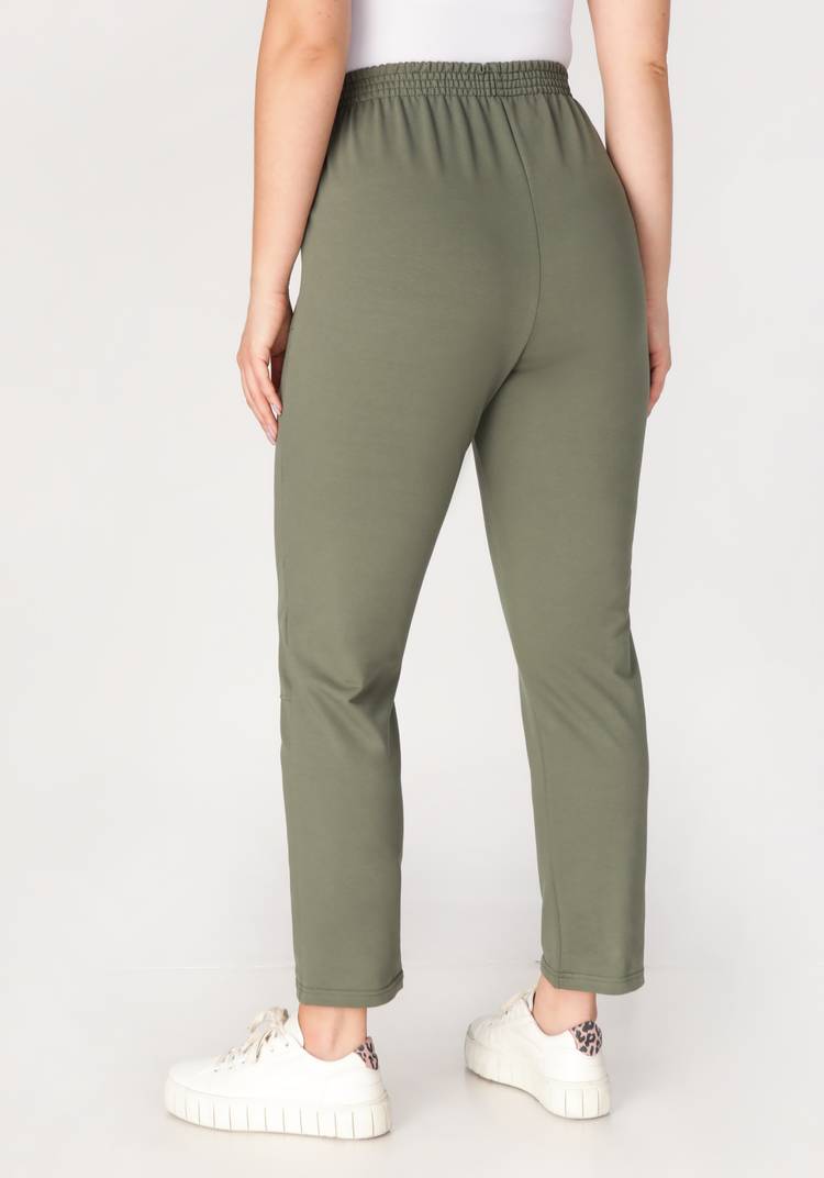 Брюки с карманами в рельефах шир.  750, рис. 10