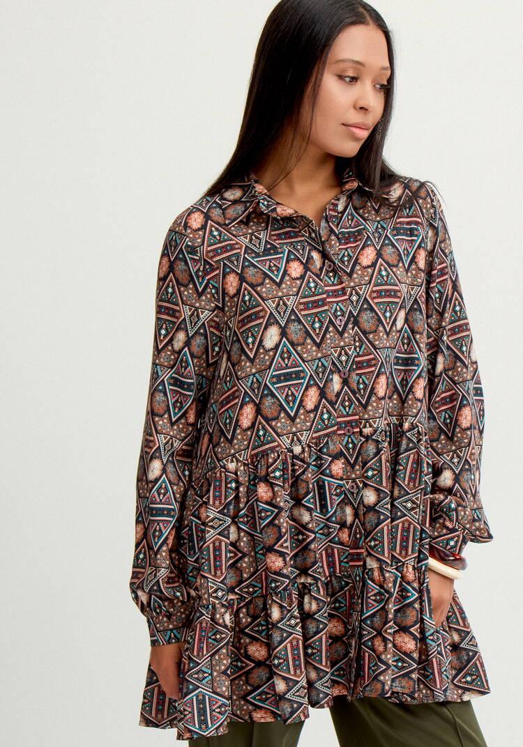 Блуза свободная с воланами по низу шир.  750, рис. 17