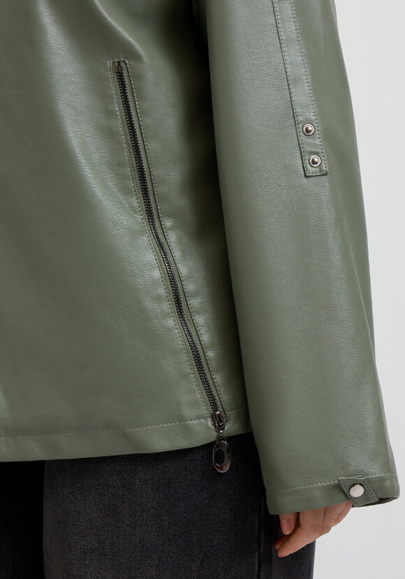 Куртка Вивьен шир.  580, рис. 22