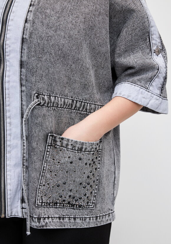 Джинсовая куртка на молнии со шнурками шир.  580, рис. 5