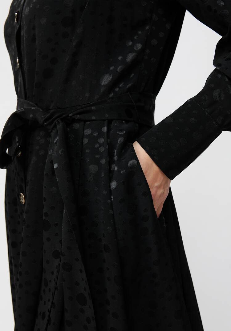 Платье на пуговицах со складками на юбке шир.  750, рис. 13