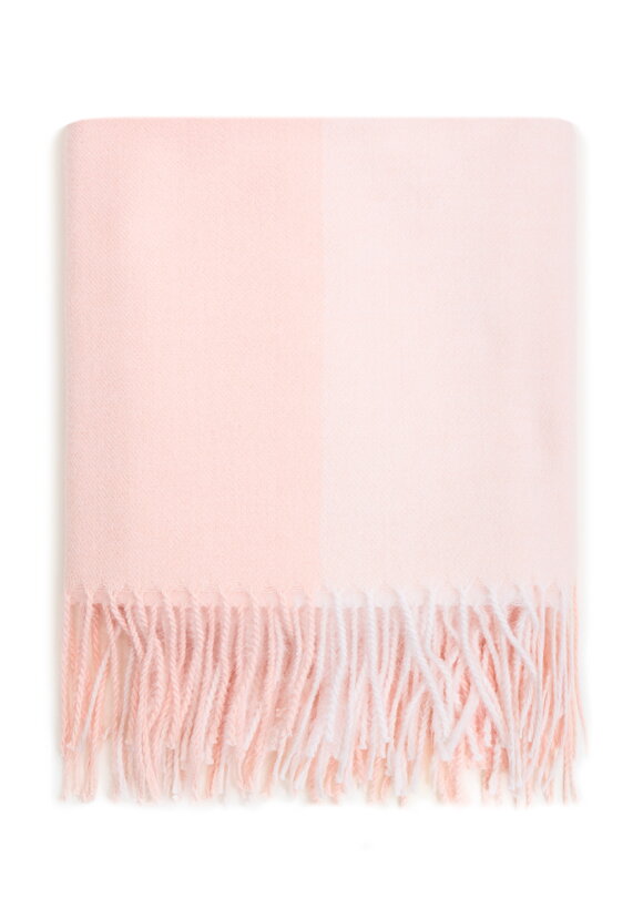 Платок Сильвия шир.  580, рис. 1