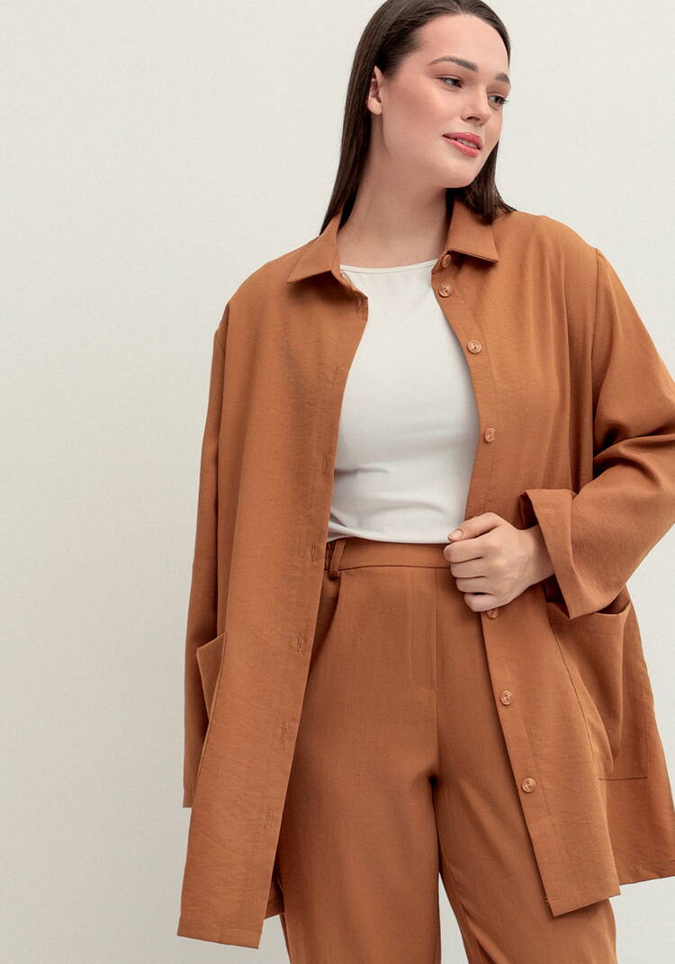 Рубашка на пуговицах свободного кроя шир.  750, рис. 25