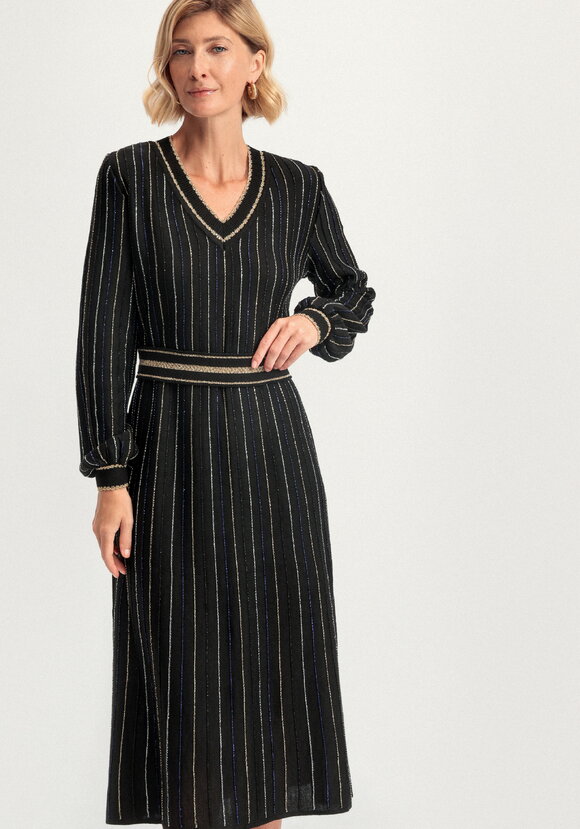 Платье с полосами из метанити шир.  580, рис. 2