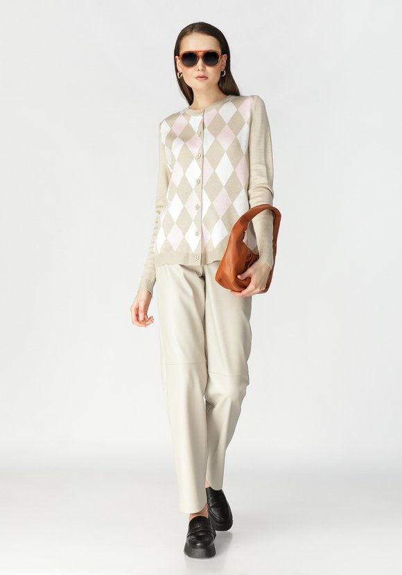 Кардиган с ромбами по полочке и спинке шир.  580, рис. 3