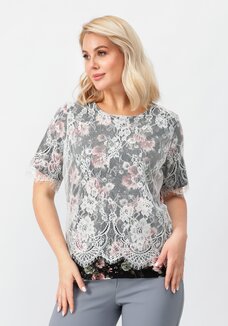Блуза цветочная с кружевом