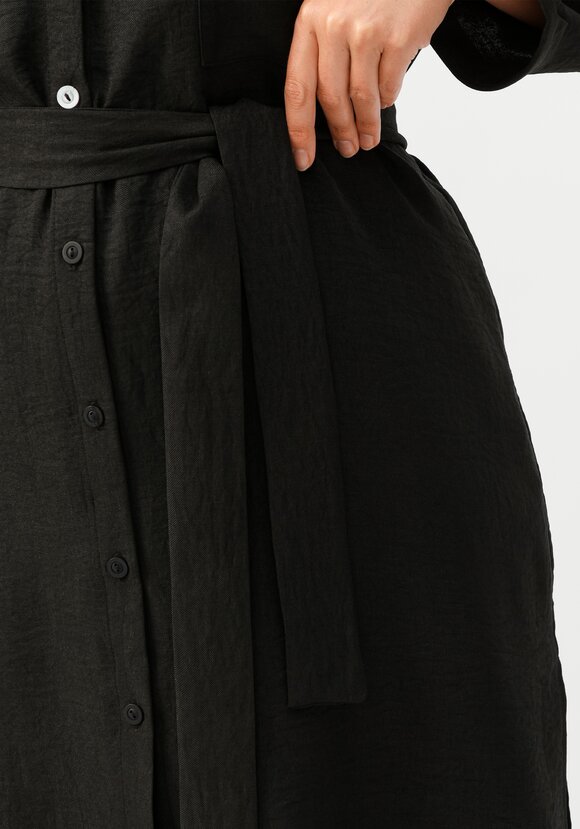 Туника с контрастными пуговицами на поясе шир.  580, рис. 15