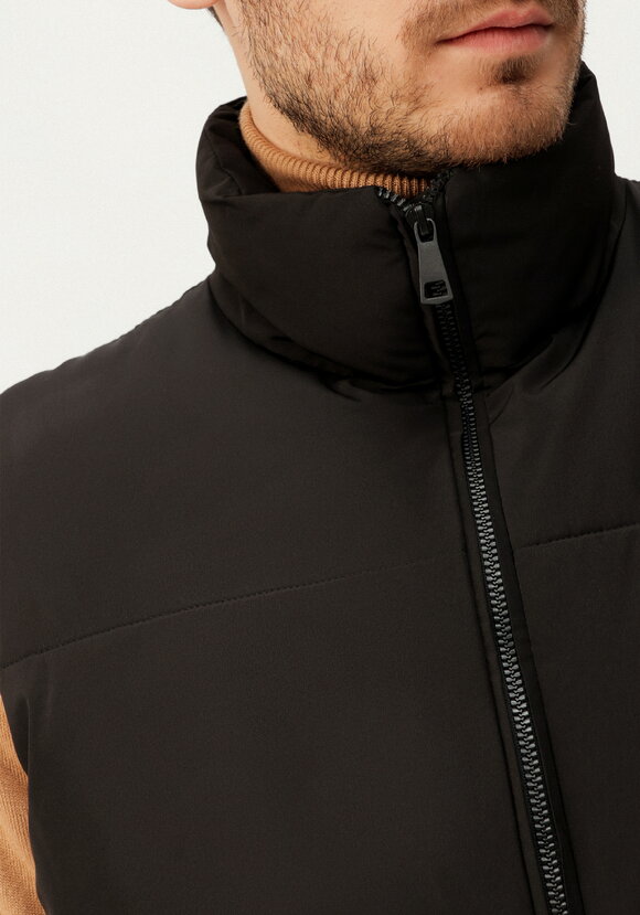 Жилет с крупной стежкой шир.  580, рис. 5