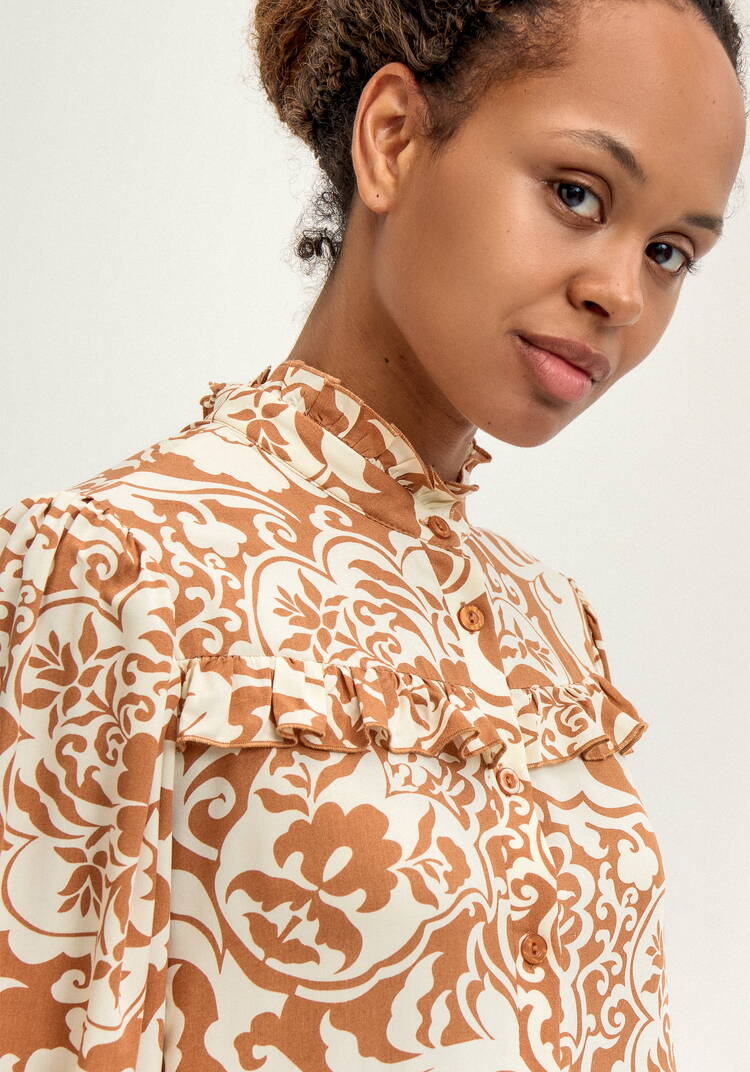 Платье с ярусами и обьёмным рукавом шир.  750, рис. 5