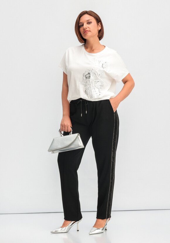 Брюки на резинке с лампасами и стрелками шир.  580, рис. 14