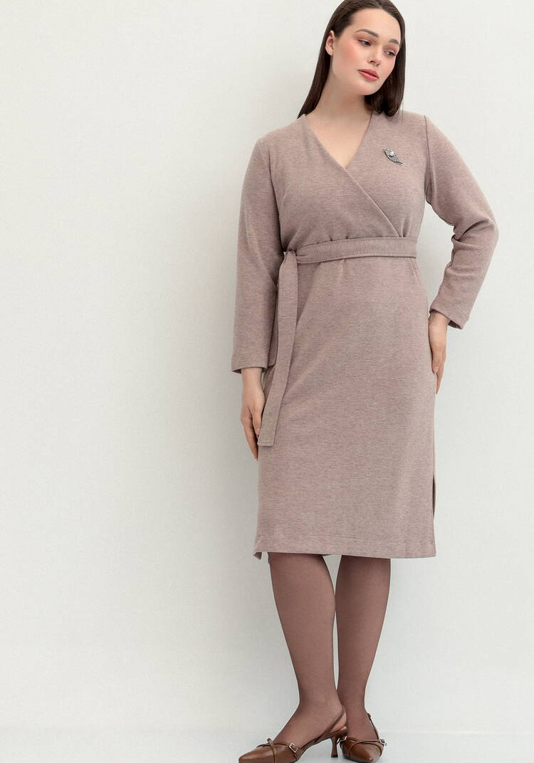 Платье трикотажное с поясом шир.  750, рис. 17