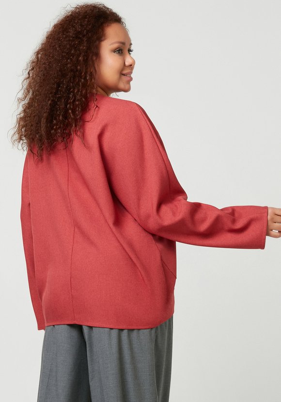 Блуза с V-образным вырезом и длинным рукавом шир.  580, рис. 8