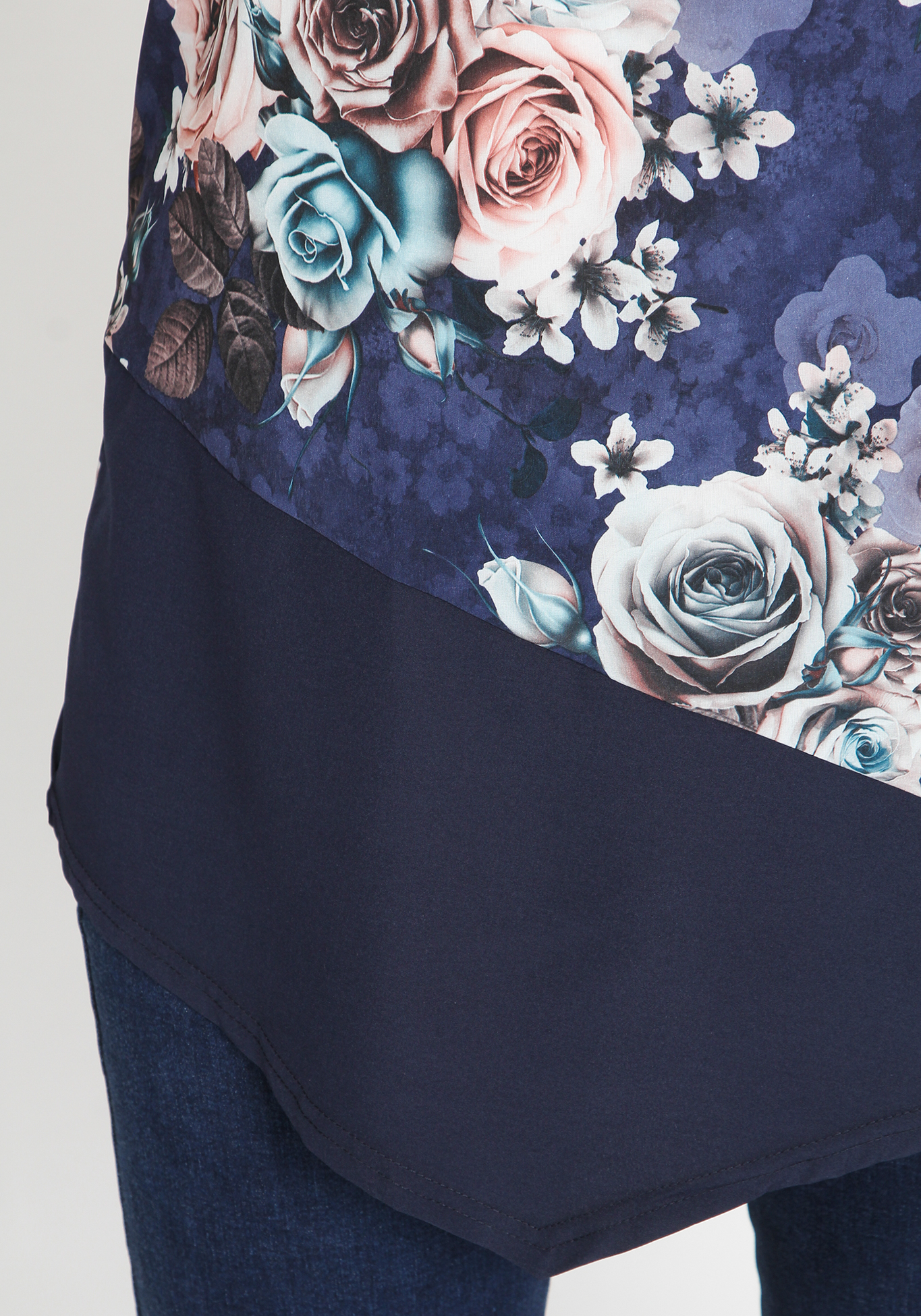 Блуза женская "Букет цветов", размер 52 - фото 10