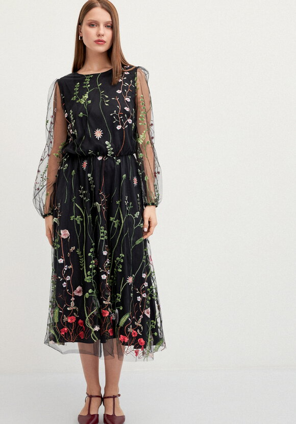 Платье с вышивкой по сетке шир.  580, рис. 4