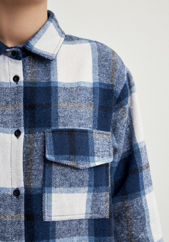 Рубашка фланелевая в клeтку шир.  580, рис. 22