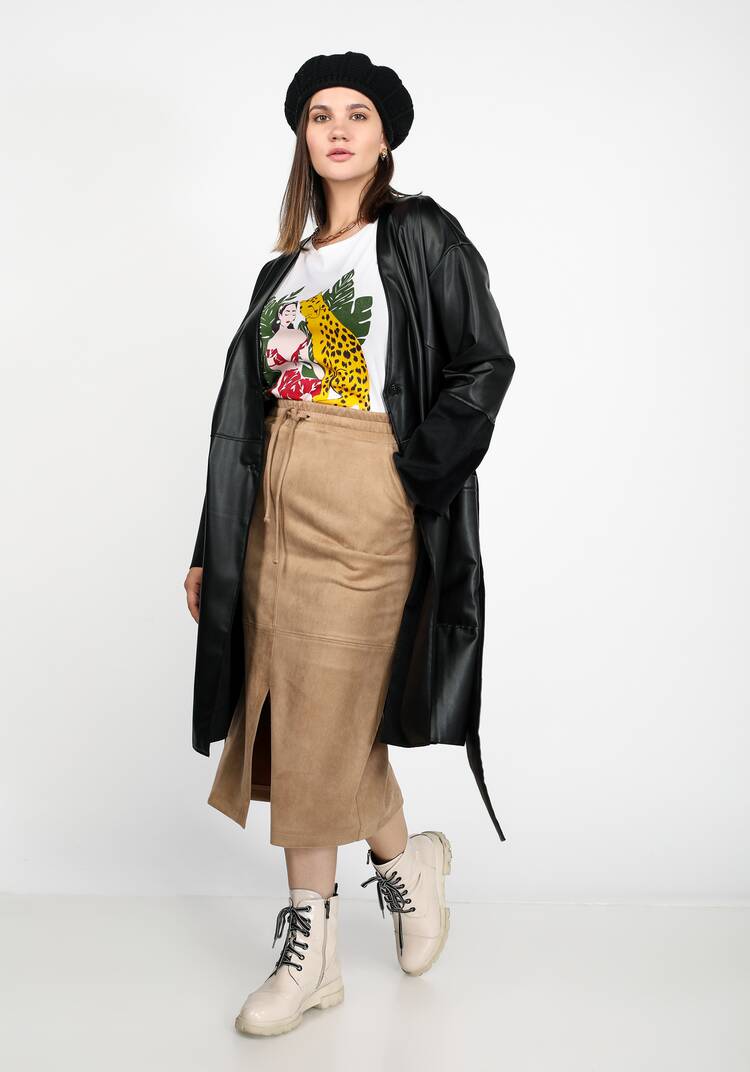 Плащ из экокожи на поясе шир.  750, рис. 10