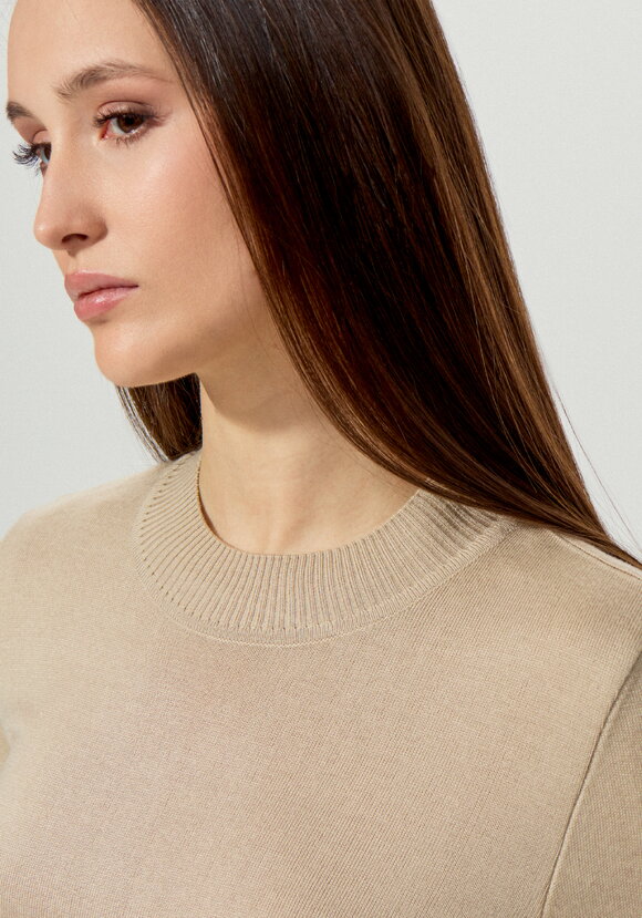 Джемпер с рукавом до локтя шир.  580, рис. 29