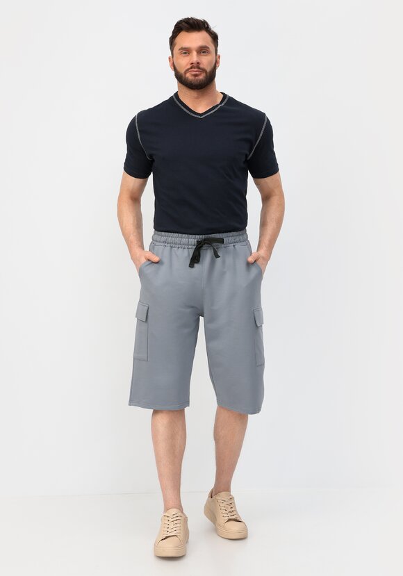 Шорты с боковыми накладными карманами шир.  580, рис. 24