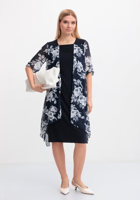 Платье с шифоновой накидкой с узором