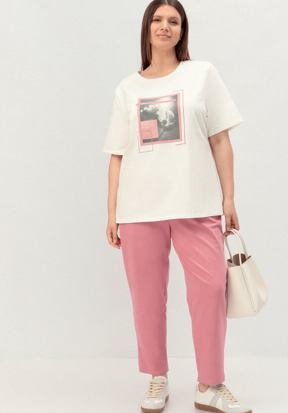 Комплект брючный с принтом на футболке шир.  580, рис. 22