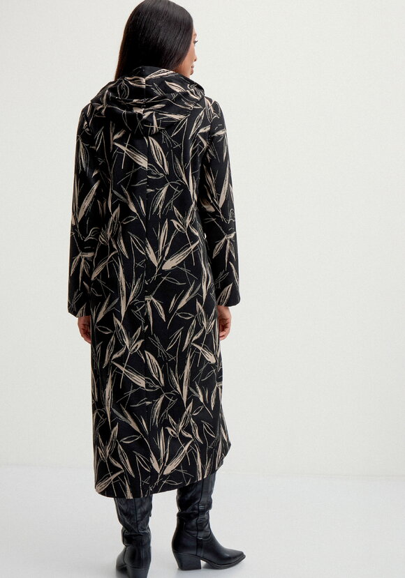 Платье трикотажное  с капюшоном шир.  580, рис. 12