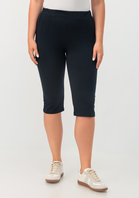 Костюм с принтом на футболке шир.  580, рис. 44