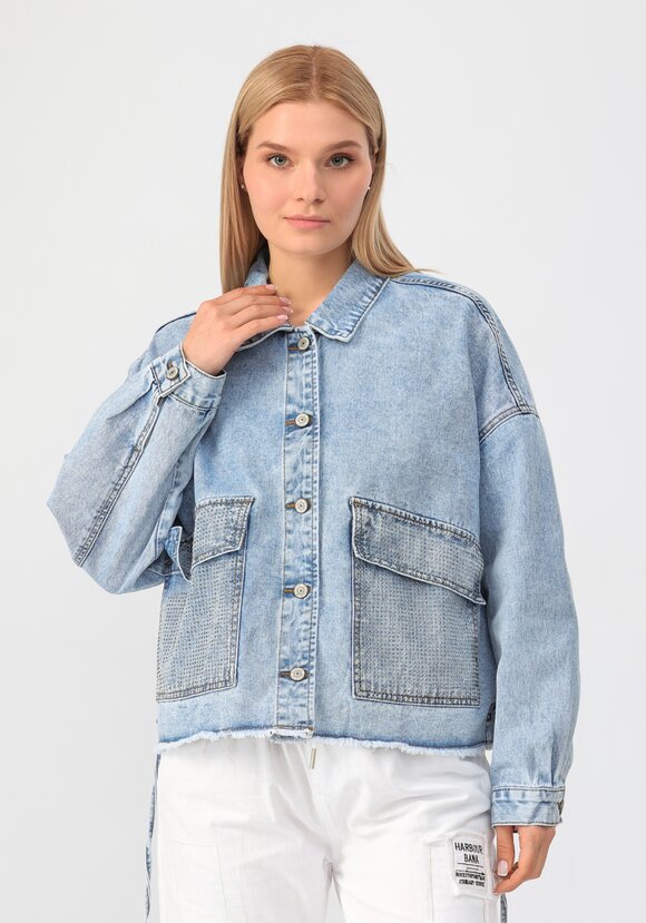 Куртка джинсовая со стразами шир.  580, рис. 1