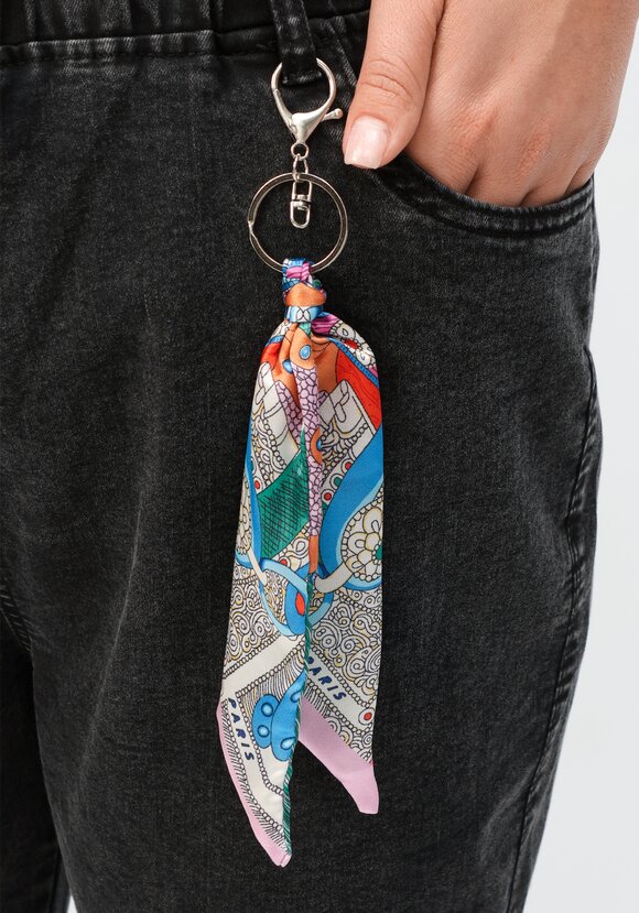 Джинсы Луиза шир.  580, рис. 15