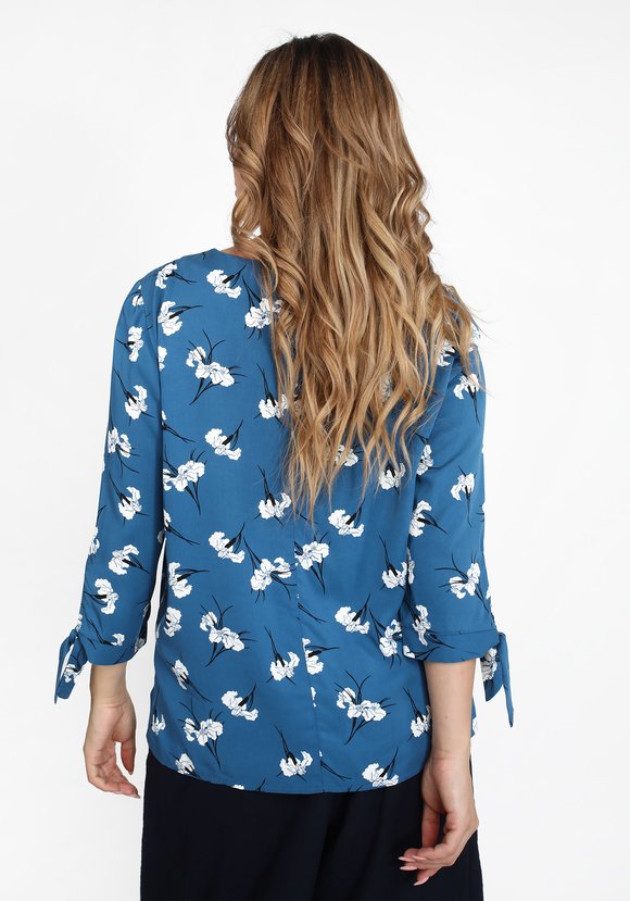 Блуза с V-образным вырезом и с завязками шир.  580, рис. 6