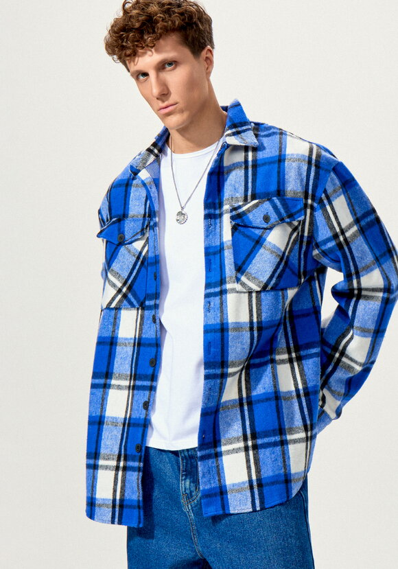 Рубашка в крупную клетку шир.  580, рис. 7