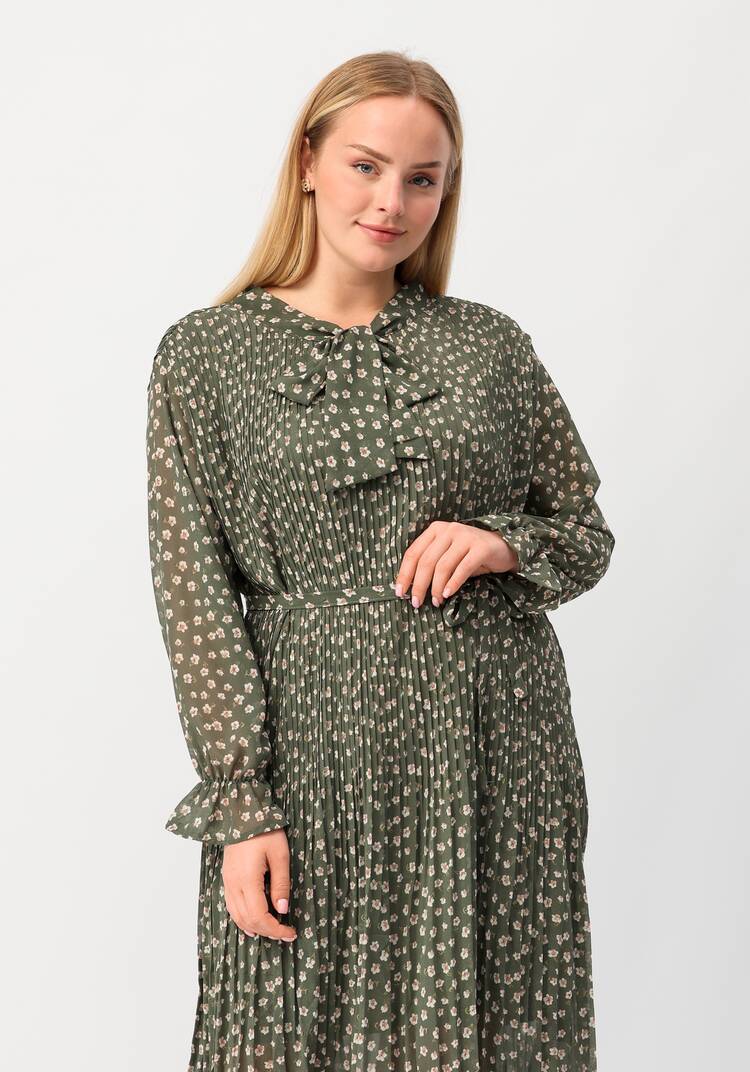 Платье Сима шир.  750, рис. 12