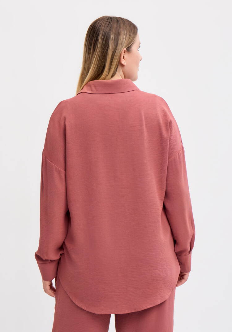 Рубашка свободного кроя с ассиметричным низом шир.  750, рис. 15